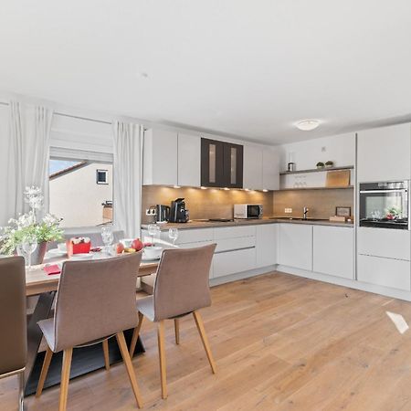 Goldcream Suites - Modern - Netflix - Free Parking Günzburg Zewnętrze zdjęcie