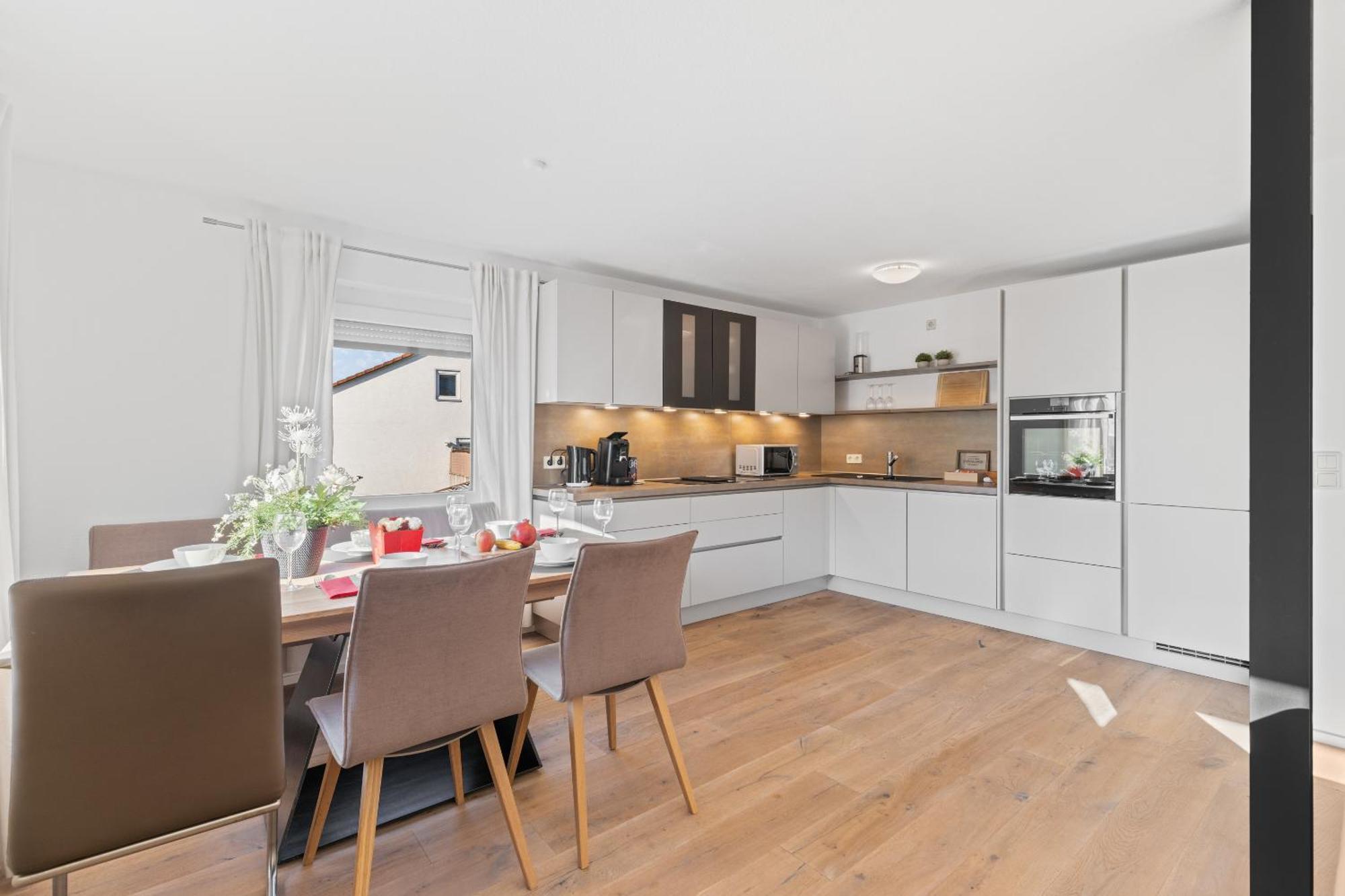 Goldcream Suites - Modern - Netflix - Free Parking Günzburg Zewnętrze zdjęcie