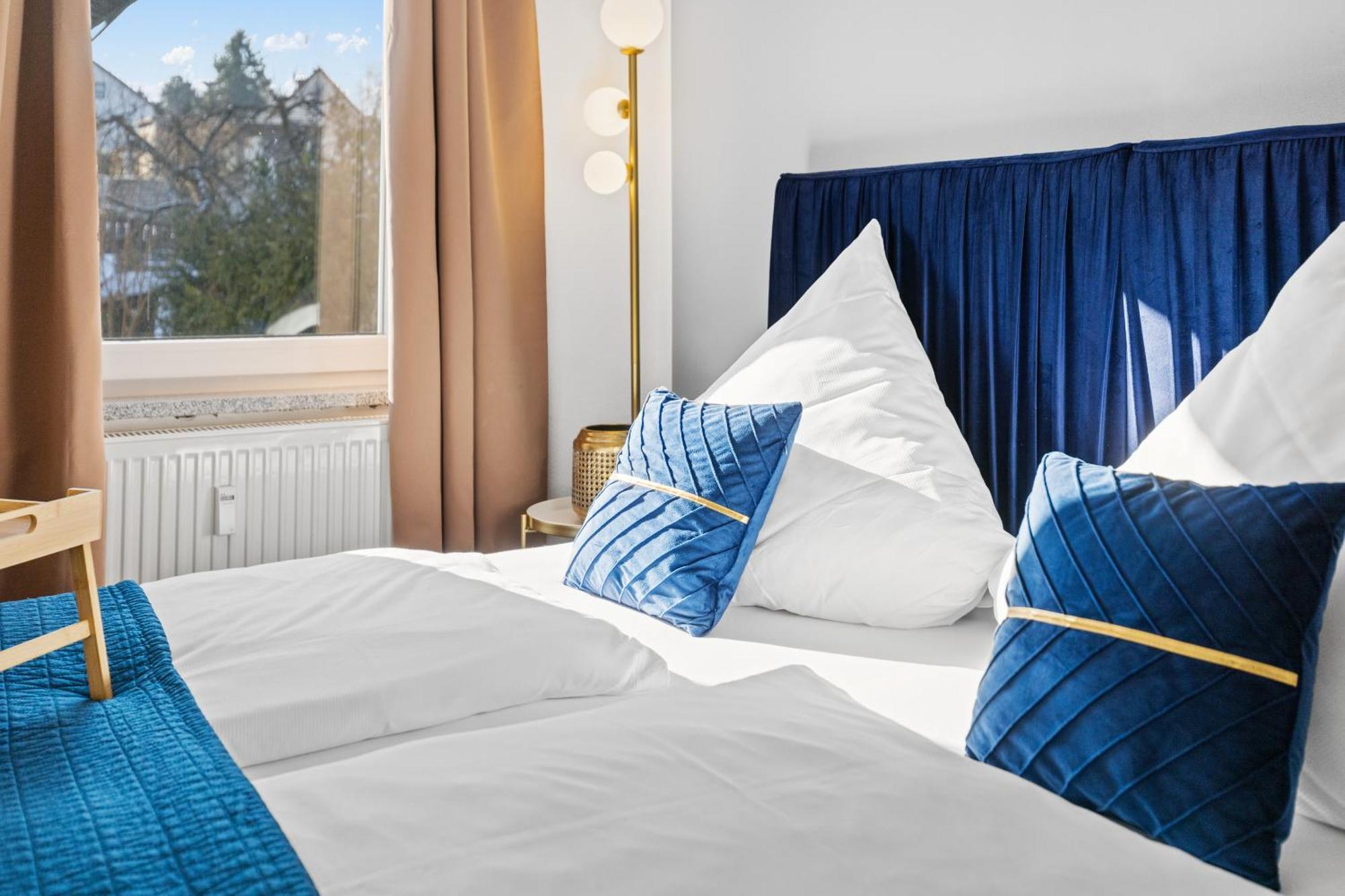 Goldcream Suites - Modern - Netflix - Free Parking Günzburg Zewnętrze zdjęcie