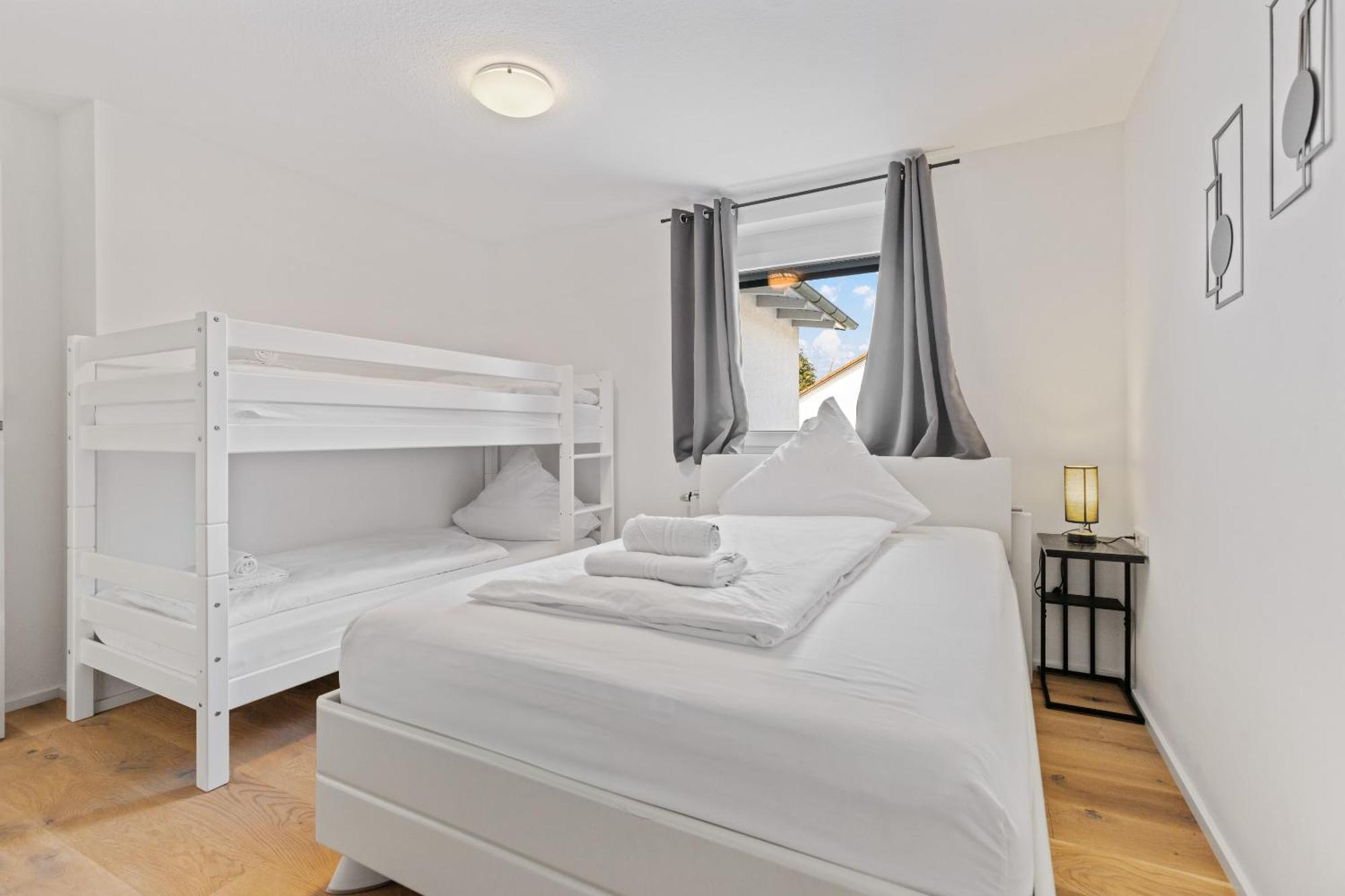 Goldcream Suites - Modern - Netflix - Free Parking Günzburg Zewnętrze zdjęcie