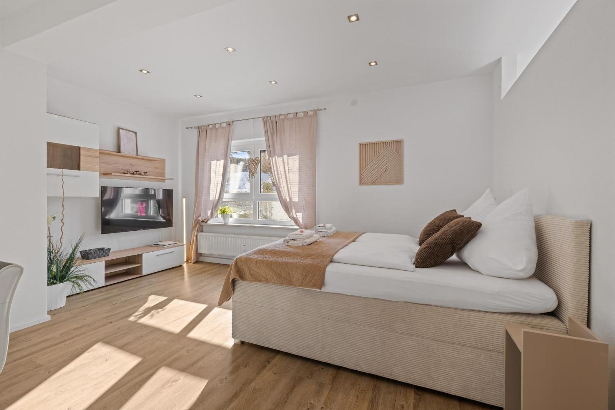 Goldcream Suites - Modern - Netflix - Free Parking Günzburg Zewnętrze zdjęcie