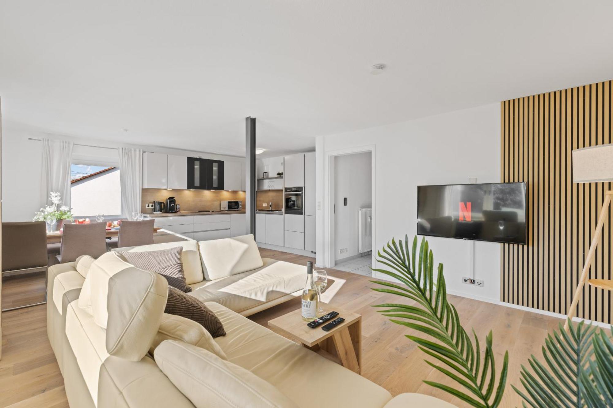 Goldcream Suites - Modern - Netflix - Free Parking Günzburg Zewnętrze zdjęcie
