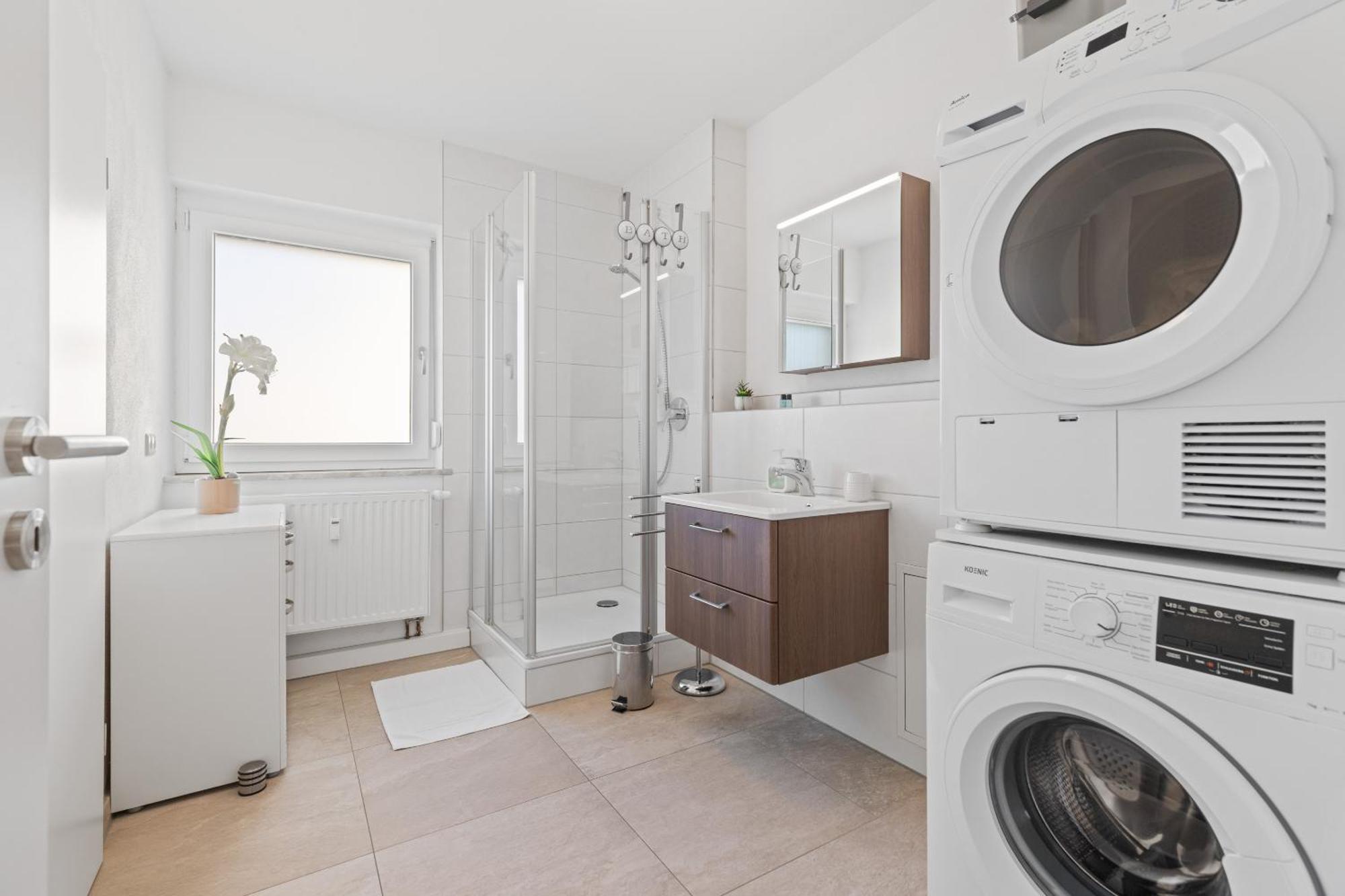 Goldcream Suites - Modern - Netflix - Free Parking Günzburg Zewnętrze zdjęcie